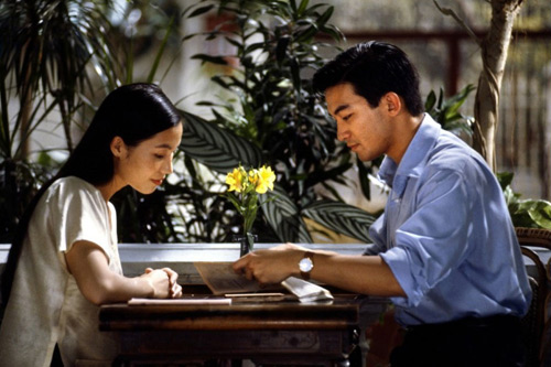 Khi người phụ nữ ở dưới mái nhà, làm tốt bổn phận của mình, gia đình sẽ An, mọi thứ sẽ thuận buồm xuôi gió. (Ảnh dẫn theo img2.news.zing.vn)